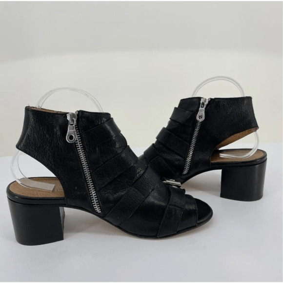 Phisique de Femme Block Heel Buckle Sandals Soft Leather Goth Steampunk - Picture 7 of 12